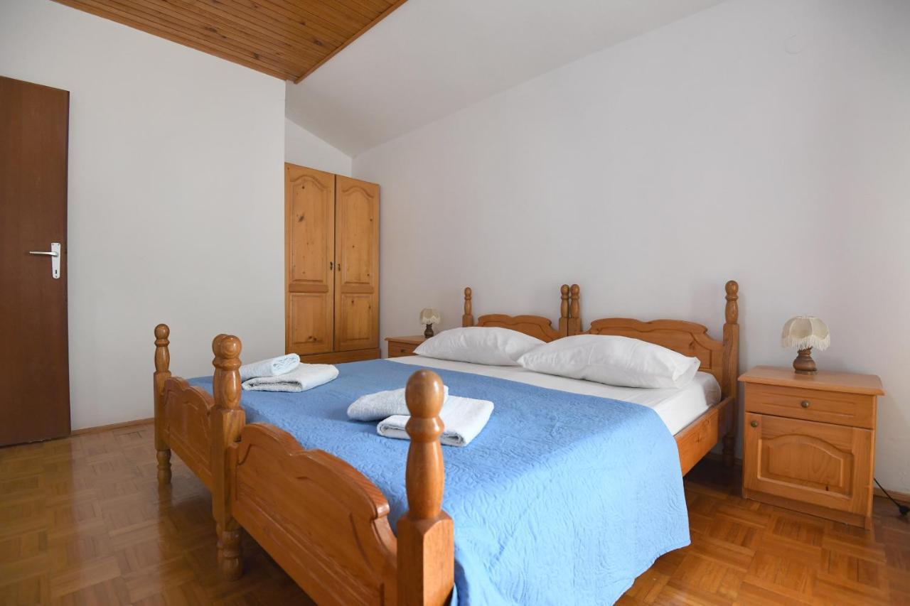 Apartmani Erna Pašman Extérieur photo