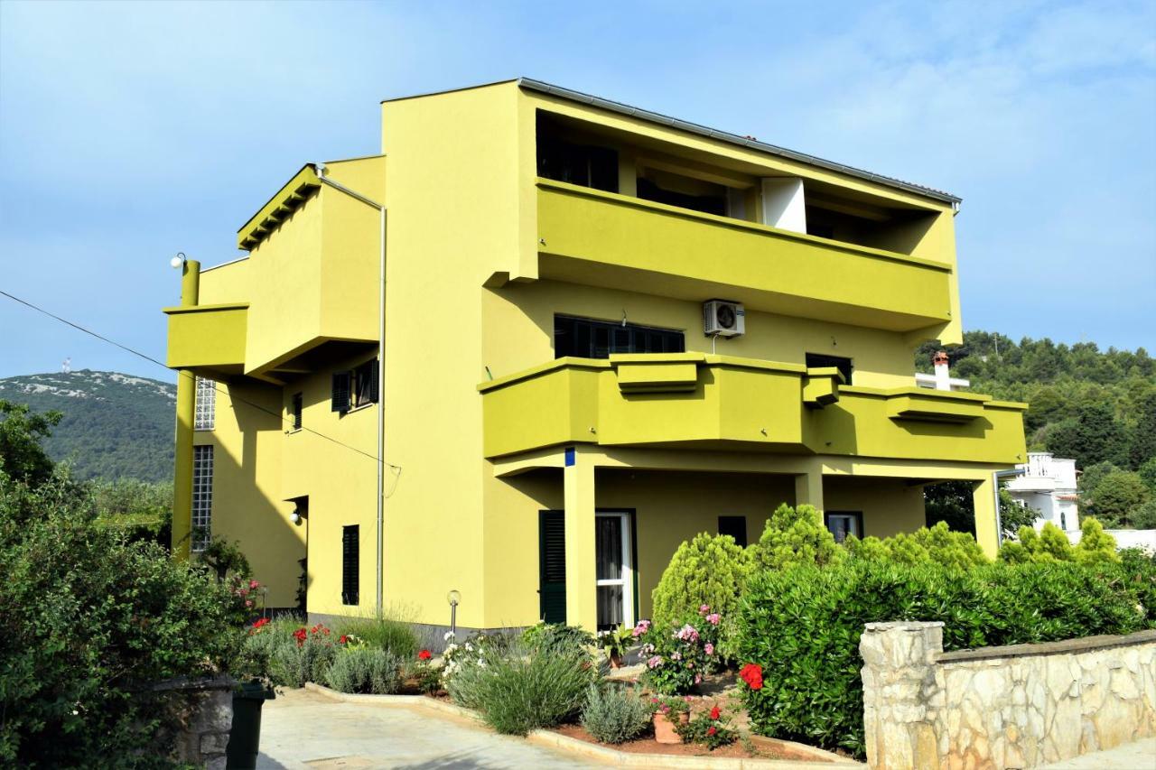 Apartmani Erna Pašman Extérieur photo